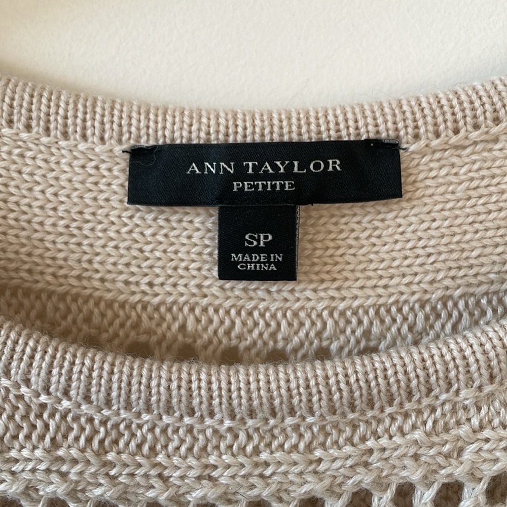 Ann Taylor Wool sweater - Picture 2 of 7